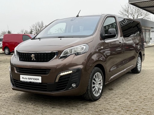 Peugeot Traveller 2023