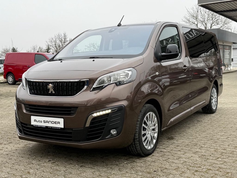 Peugeot Traveller