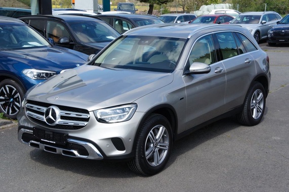 Mercedes-Benz GLC-Class 2021
