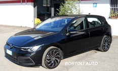 Volkswagen Golf 2024