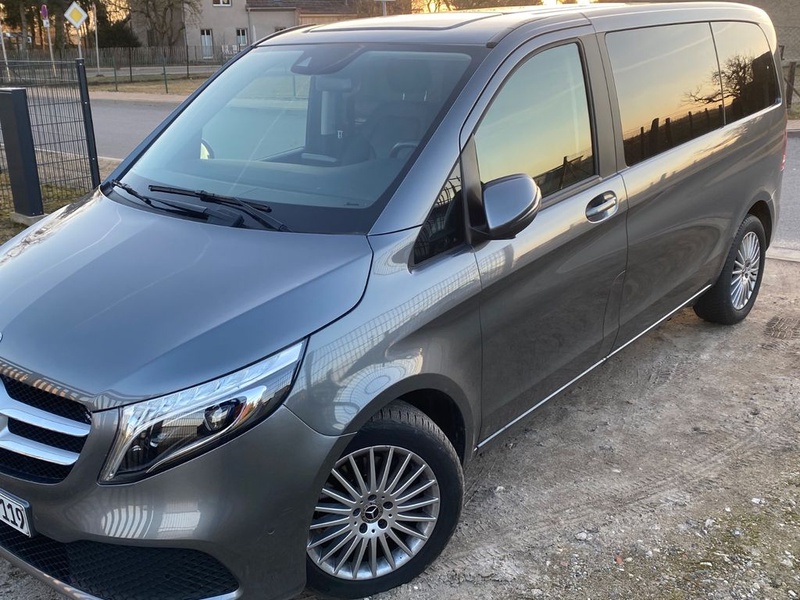 Mercedes-Benz V-Class