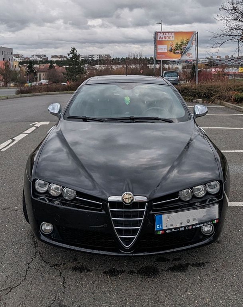 Alfa Romeo 159