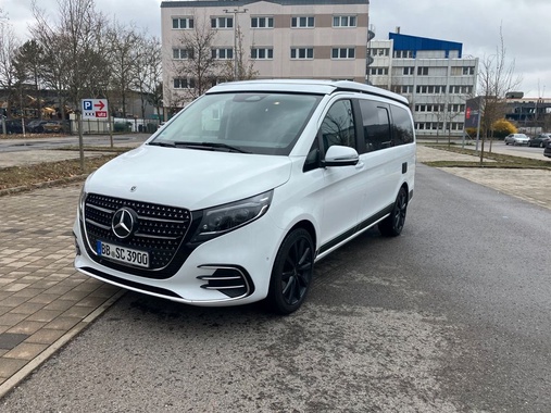 Mercedes-Benz 300 2025