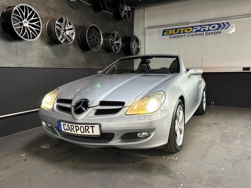 Mercedes-Benz SLK-Class