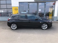 Opel Astra 2021