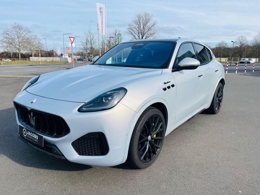 Maserati Grecale 2023