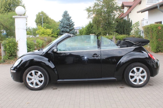 Volkswagen New Beetle 2006