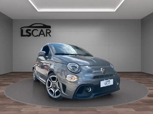 Abarth 595 2021