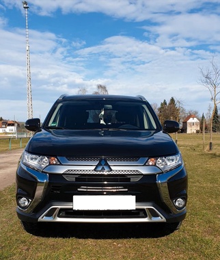 Mitsubishi Outlander 2020