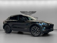 Aston Martin DBX 2022