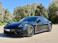 Porsche Panamera 2023