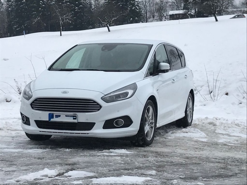 Ford S-Max