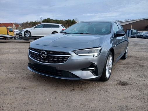 Opel Insignia 2021