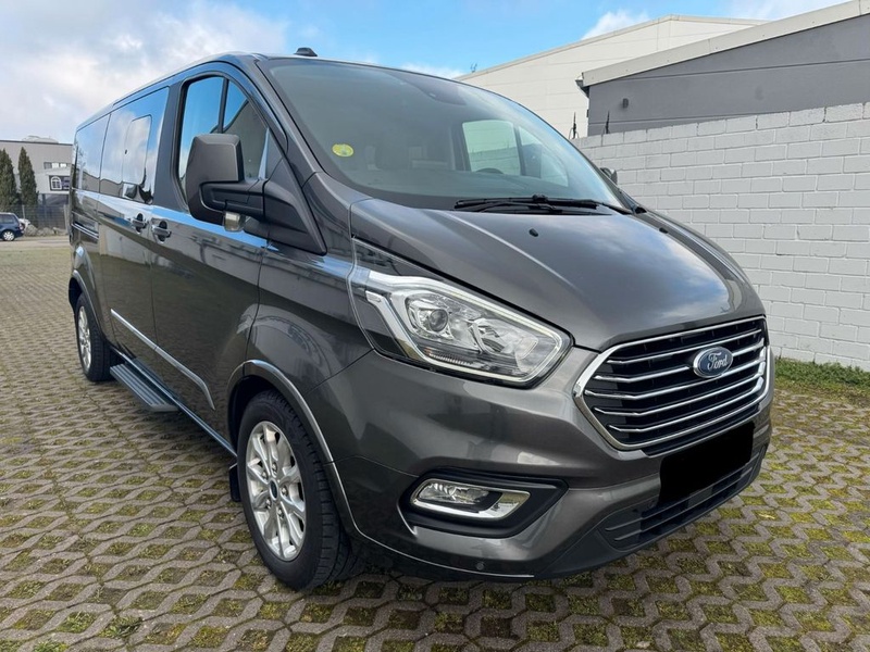 Ford Tourneo Custom