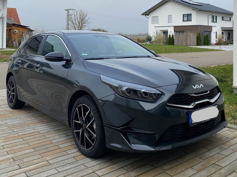 Kia cee'd / Ceed