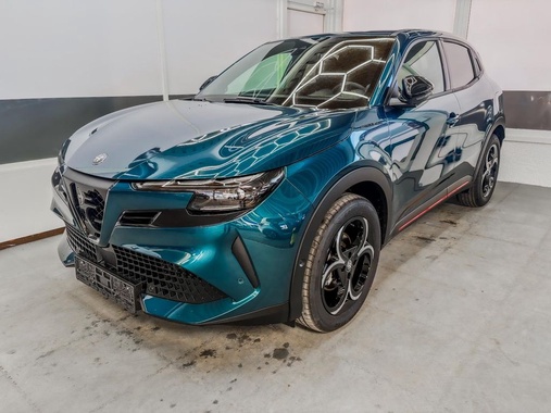 Alfa Romeo Junior 2026
