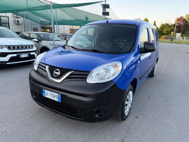 Nissan NV250