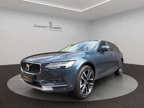 Volvo V90 2023