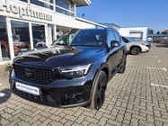 Volvo XC40 2025