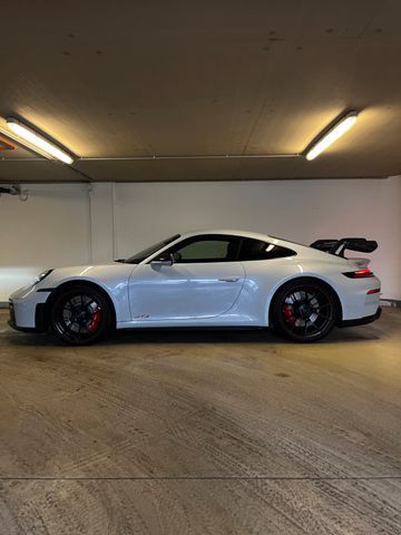 Porsche 992
