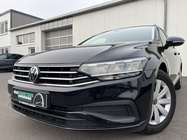 Volkswagen Passat 2022
