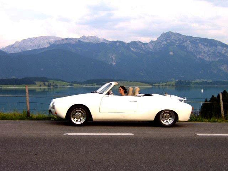 Volkswagen Karmann Ghia