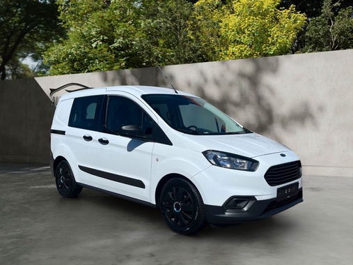 Ford Transit Courier 2020