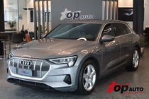 Audi e-tron 2022
