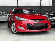 Hyundai Veloster 2012