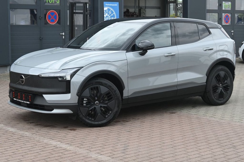 Volvo EX30