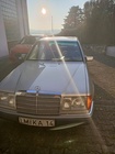 Mercedes-Benz 260 1990