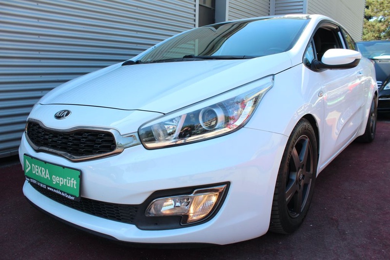 Kia pro cee'd / ProCeed