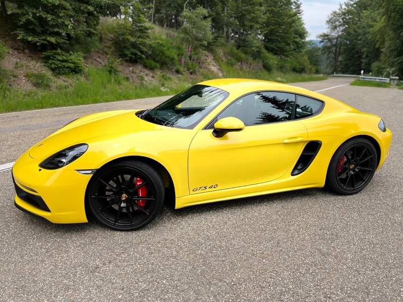 Porsche Cayman