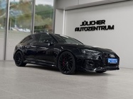 Audi RS4 2021