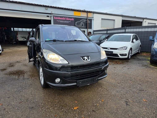 Peugeot 1007 2006