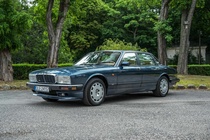 Jaguar XJ40 1990