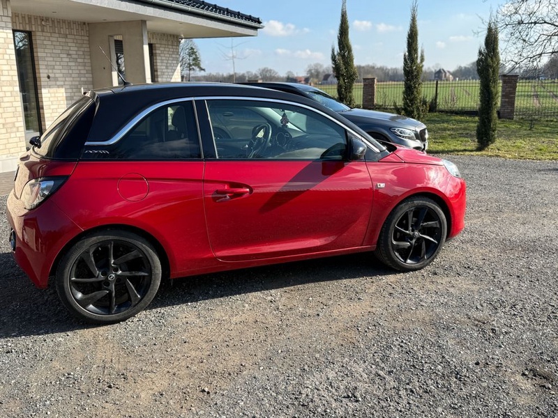 Opel Adam