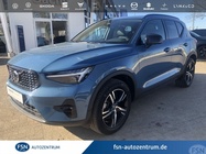 Volvo XC40 2025