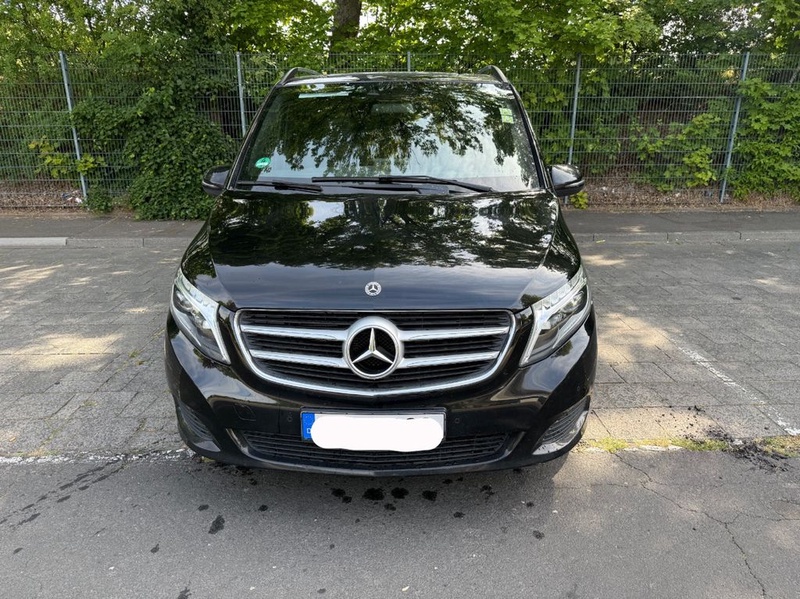 Mercedes-Benz V-Class