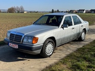 Mercedes-Benz E-Class 1989