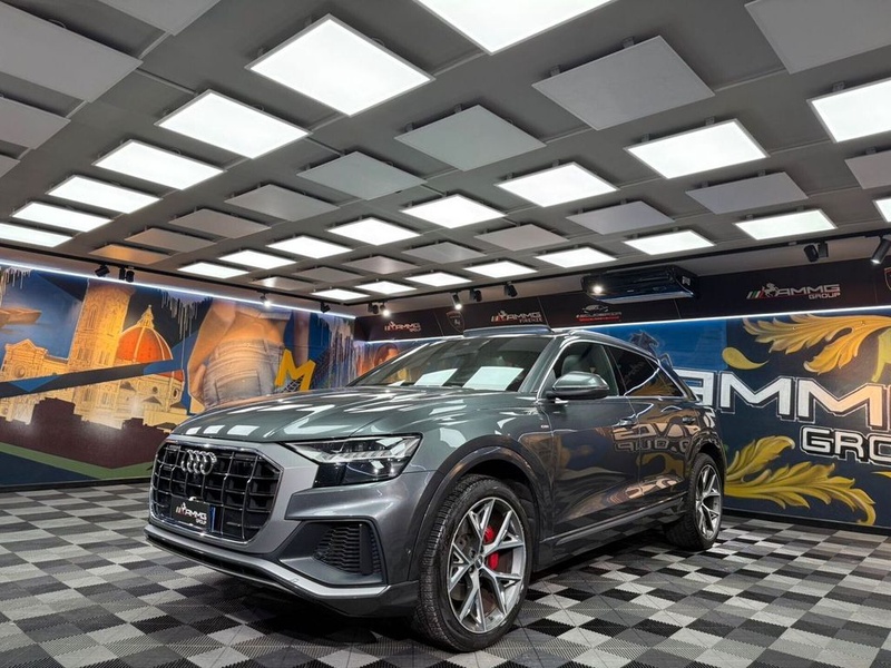 Audi Q8