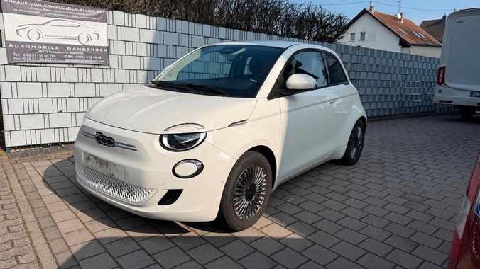 Fiat 500e 2023