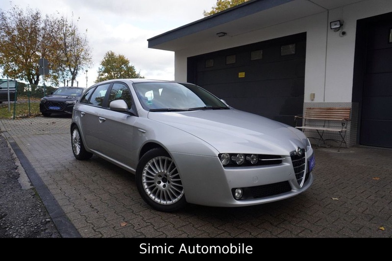 Alfa Romeo 159