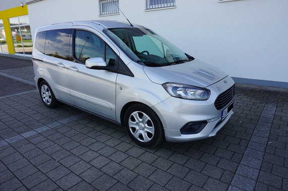 Ford Tourneo Courier 2020