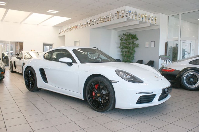 Porsche Cayman