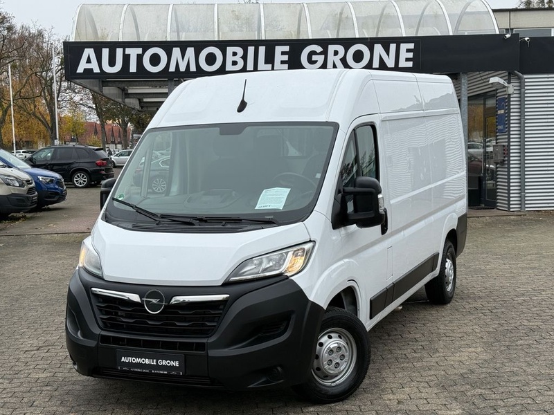 Opel Movano
