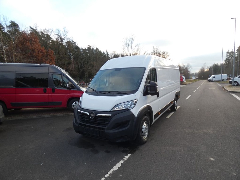 Opel Movano