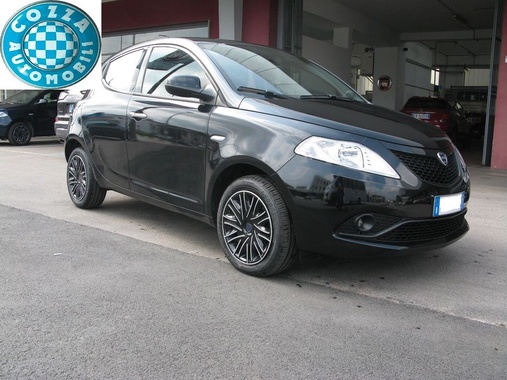 Lancia Ypsilon 2021