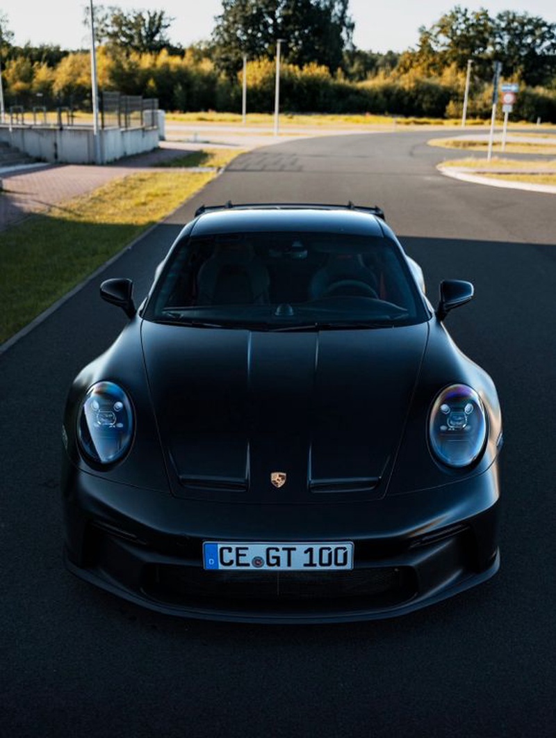 Porsche 992