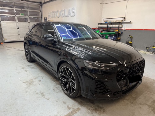 Audi RSQ8 2024
